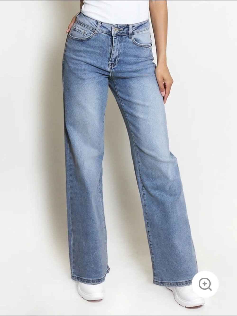 Katch Me Women's Mid-Rise Wide-Leg Jeans Light Blue Tik Tok Viral NWT Size 8